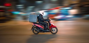 fantuan delivery riders